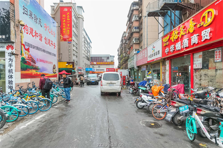 周边环境